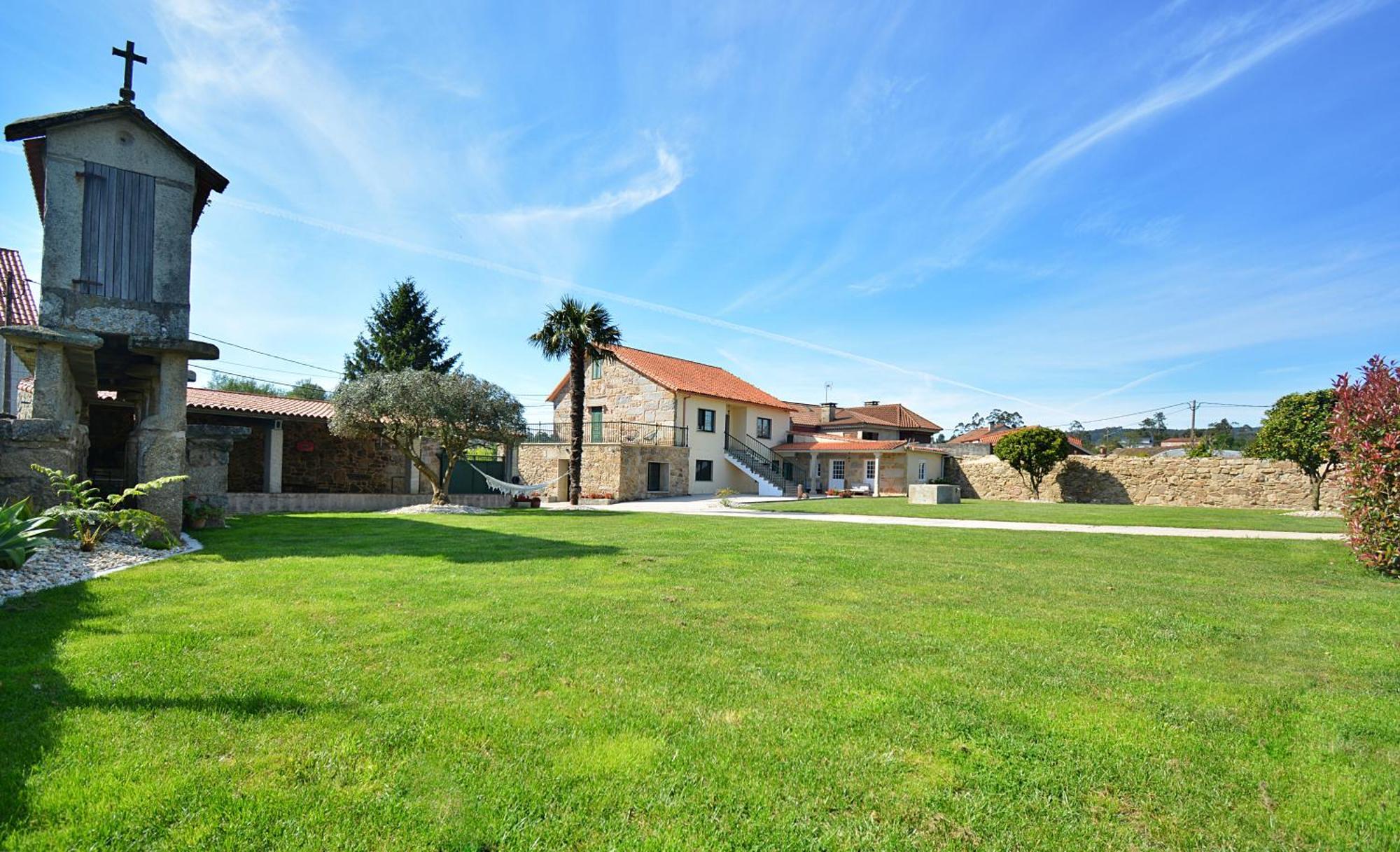 Galihost - Casa Con Enorme Jardin En Cambados Villa Екстериор снимка
