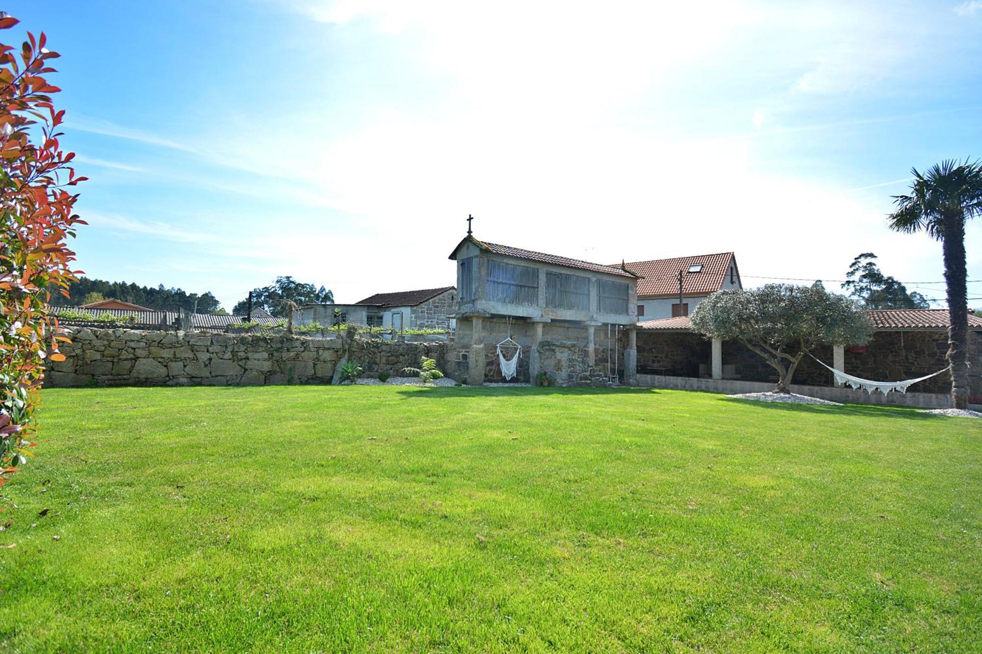 Galihost - Casa Con Enorme Jardin En Cambados Villa Екстериор снимка