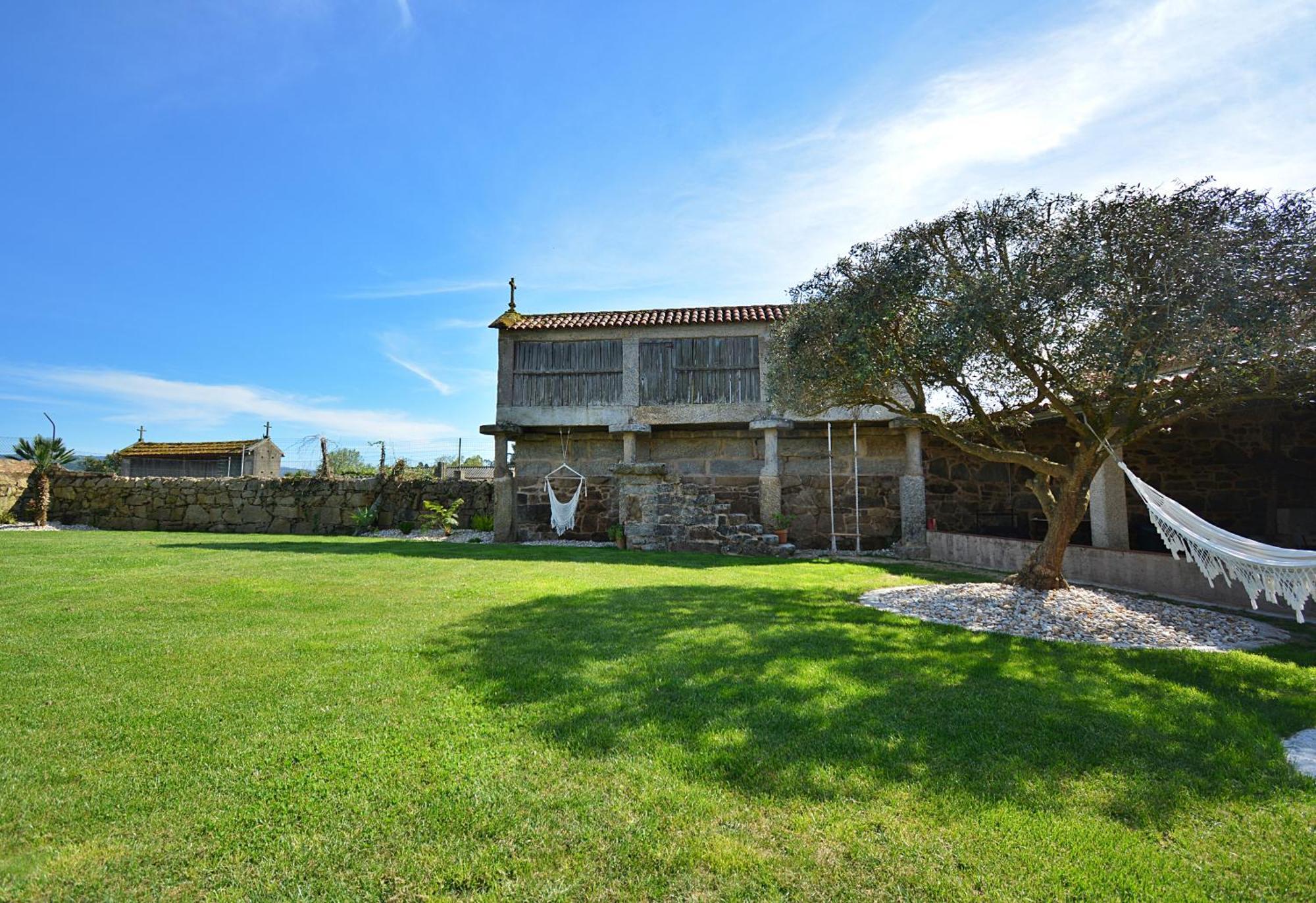 Galihost - Casa Con Enorme Jardin En Cambados Villa Екстериор снимка